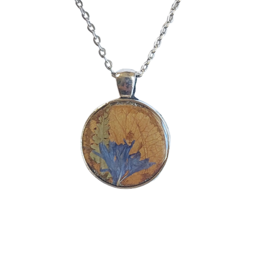 Natürlicher Blumenanhänger, handgefertigter Epoxidschmuck