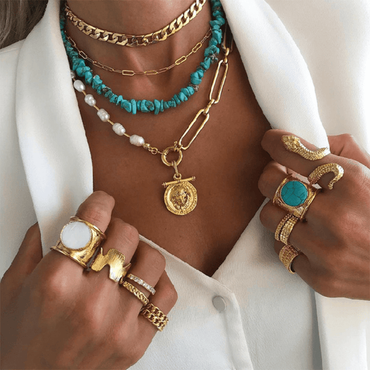 Modische Gold Charm Halsketten für Damen